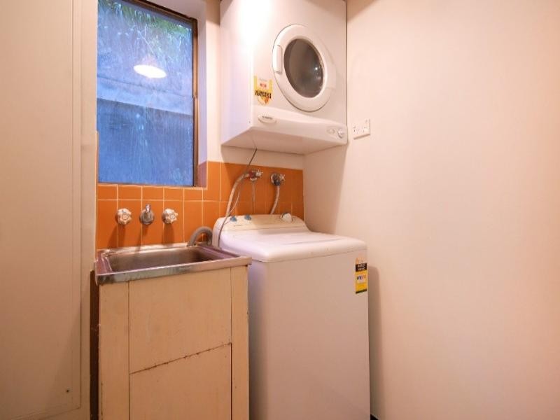 12/2 Eshelby Drive, Cannonvale QLD 4802