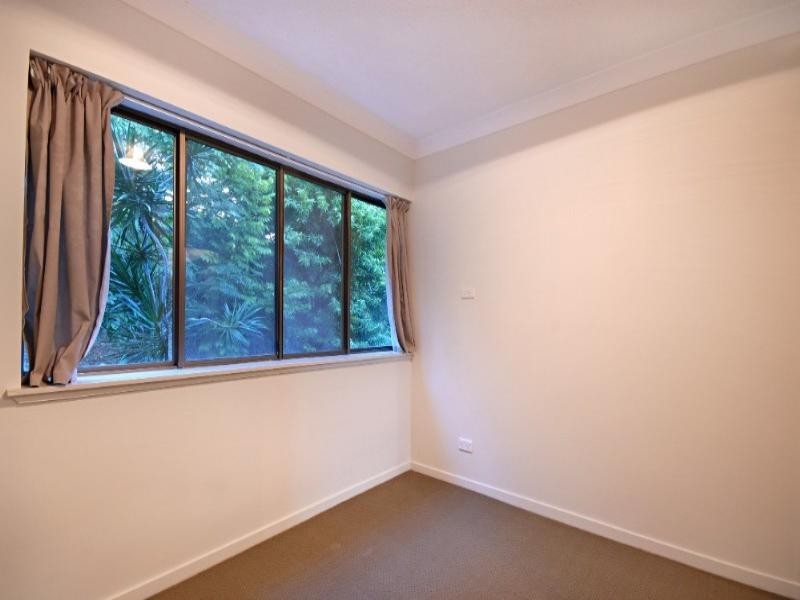 12/2 Eshelby Drive, Cannonvale QLD 4802