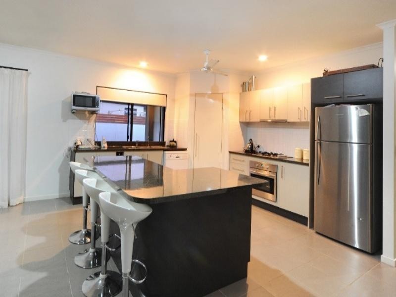 75 Abell Road, Cannonvale QLD 4802