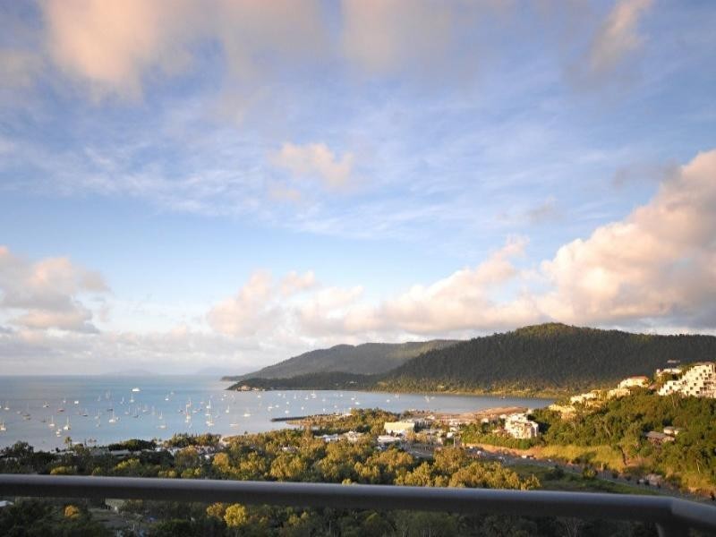 18/18 Seaview Drive, Airlie Beach QLD 4802