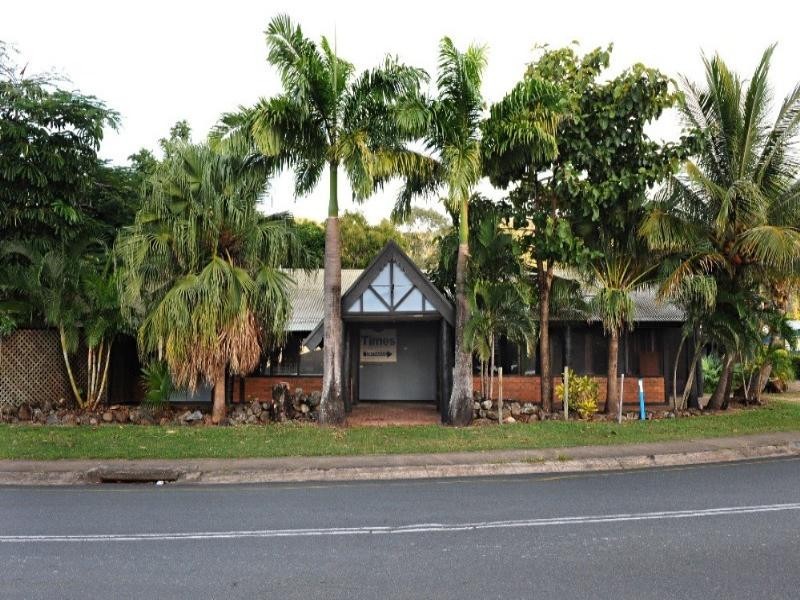 38 Coral Esplanade, Cannonvale QLD 4802