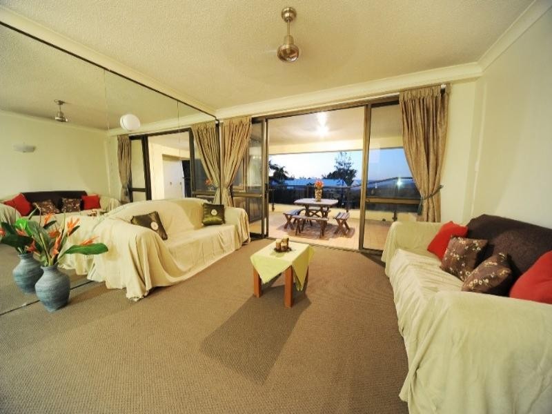 5/2 Eshelby Drive, Cannonvale QLD 4802