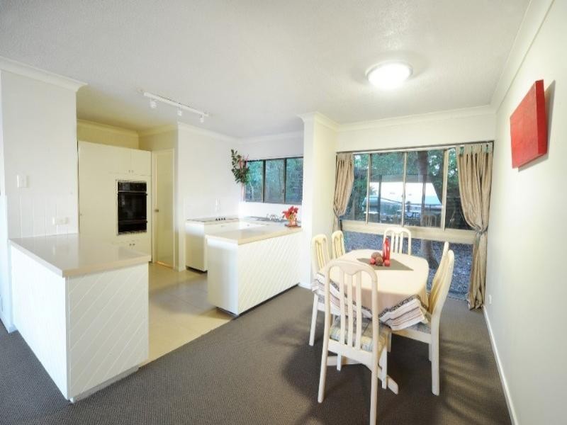 5/2 Eshelby Drive, Cannonvale QLD 4802