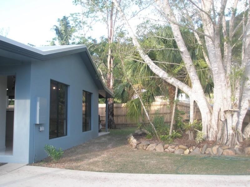 29 Ridgeview Road, Cannonvale QLD 4802