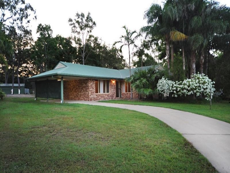 12 Hazelwood Crescent, Cannonvale QLD 4802