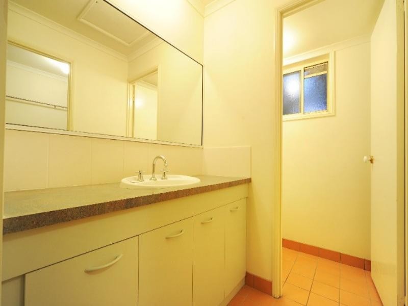 12 Hazelwood Crescent, Cannonvale QLD 4802