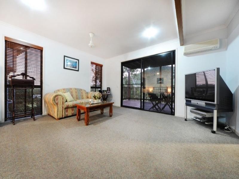 21 Daydream Court, Cannonvale QLD 4802