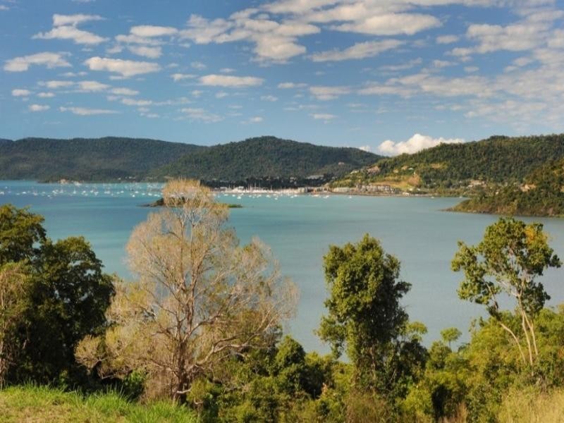 31 The Ridge, Cannonvale QLD 4802