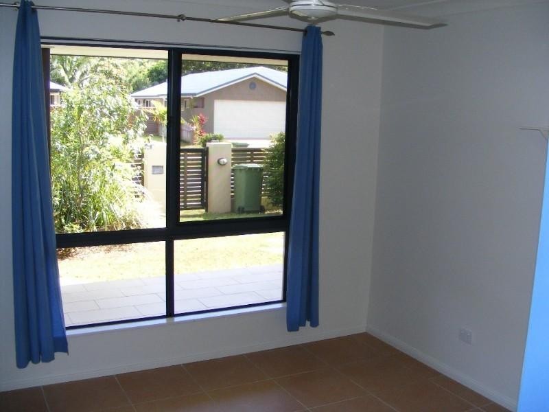 26 Banksia Court, Cannonvale QLD 4802
