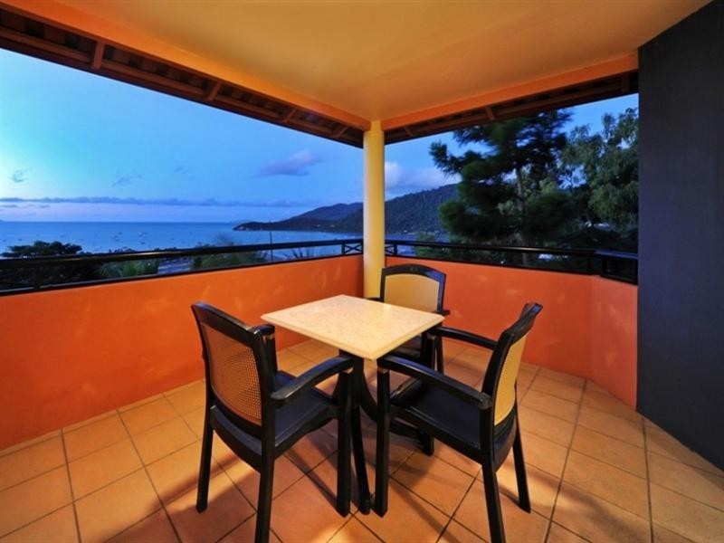 6/18 Golden Orchid Drive, Airlie Beach QLD 4802