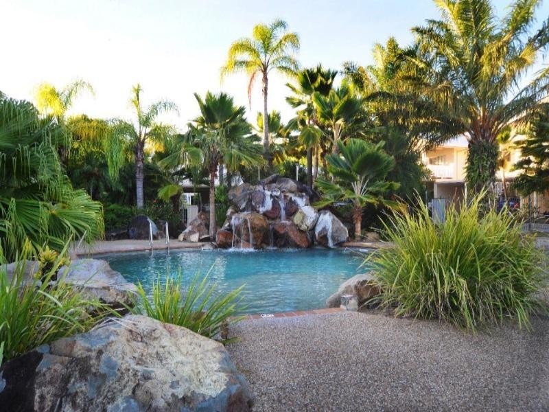 21/24 Pandanus Drive, Cannonvale QLD 4802
