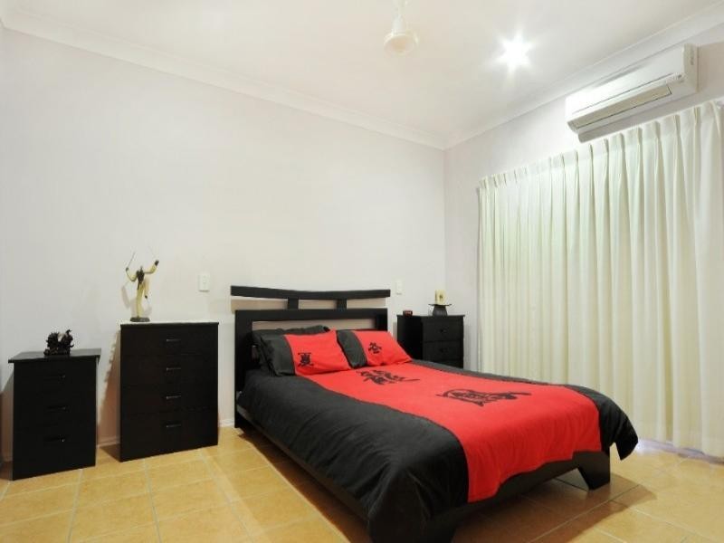21/24 Pandanus Drive, Cannonvale QLD 4802