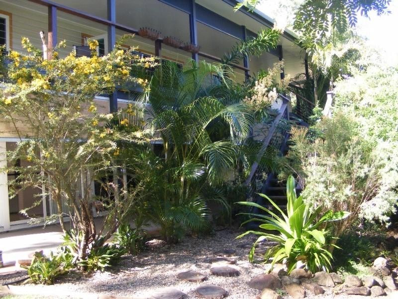 522 Dingo Beach Road, Cape Gloucester QLD 4800