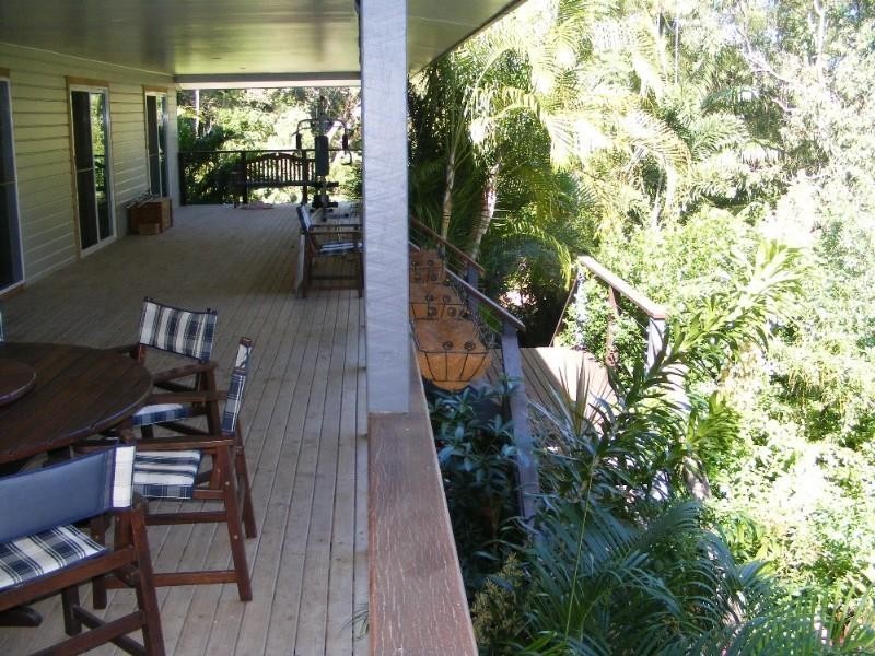 522 Dingo Beach Road, Cape Gloucester QLD 4800