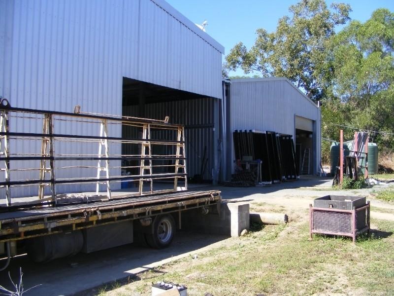 522 Dingo Beach Road, Cape Gloucester QLD 4800