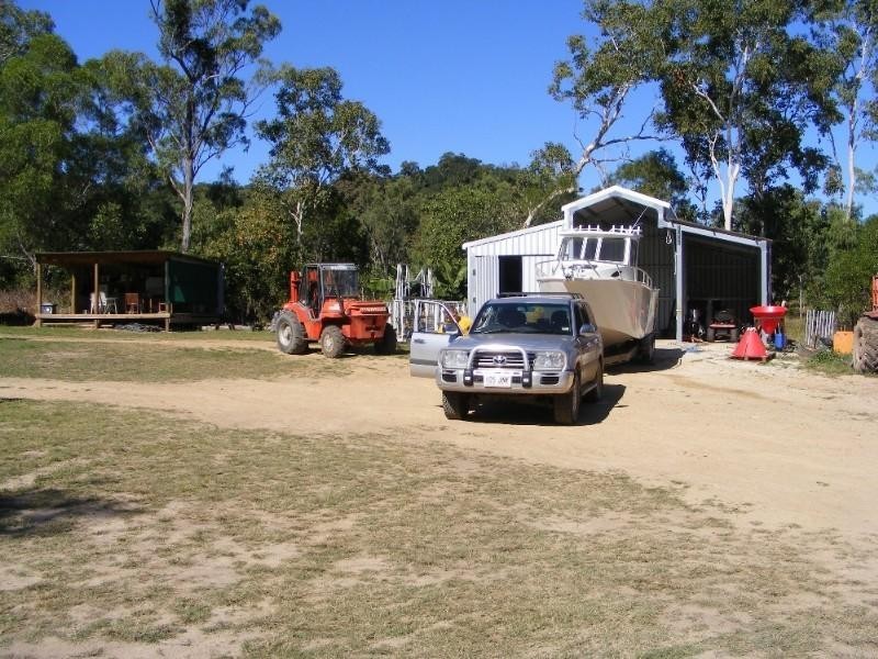 522 Dingo Beach Road, Cape Gloucester QLD 4800