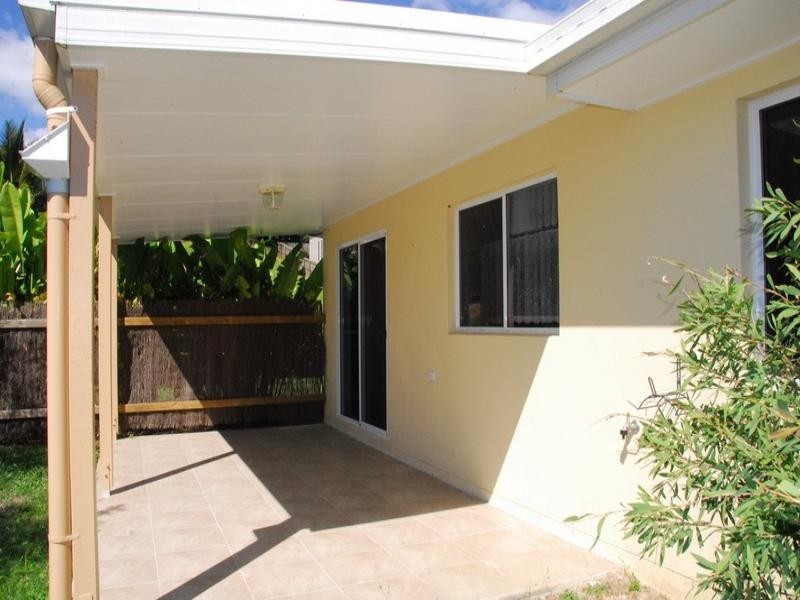 42 South Molle Boulevard, Cannonvale QLD 4802