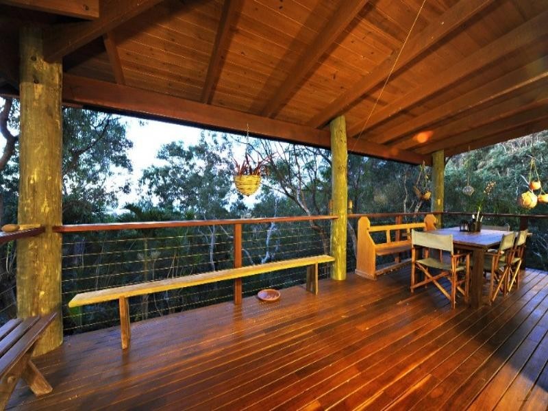 15 Stony Creek Close, Cannonvale QLD 4802