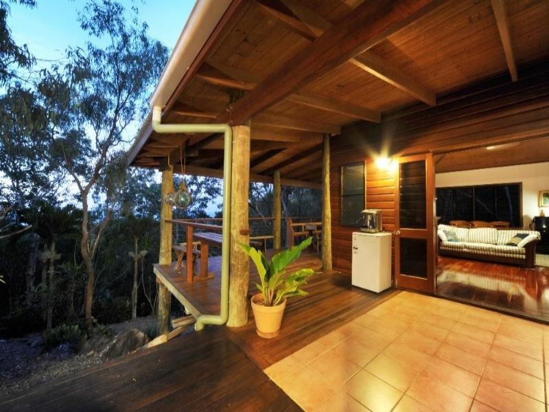 15 Stony Creek Close, Cannonvale QLD 4802