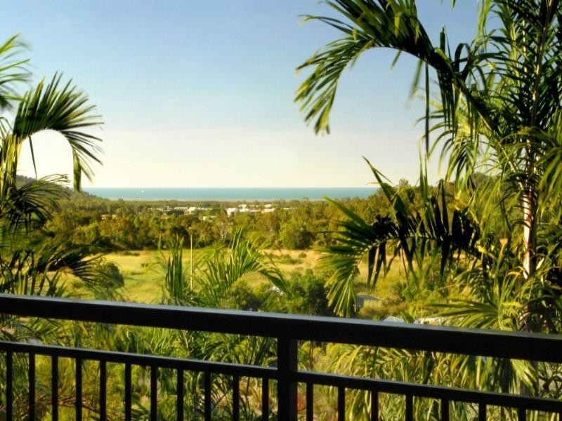 76 Stanley Drive, Cannonvale QLD 4802