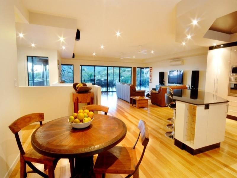 76 Stanley Drive, Cannonvale QLD 4802