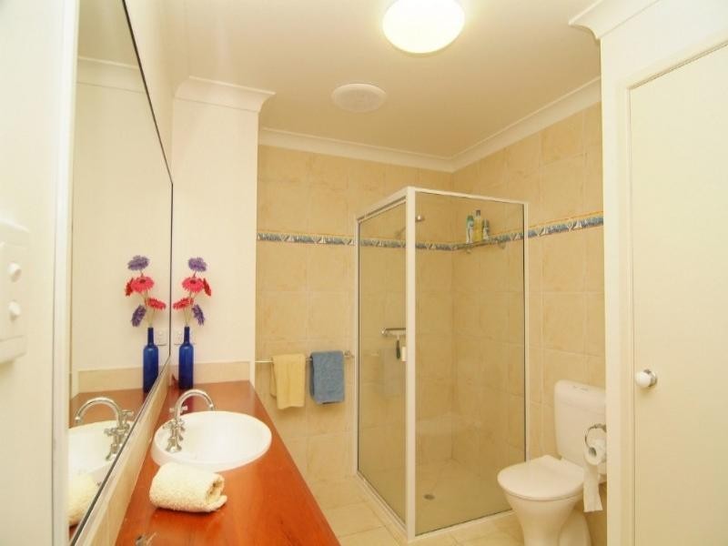76 Stanley Drive, Cannonvale QLD 4802