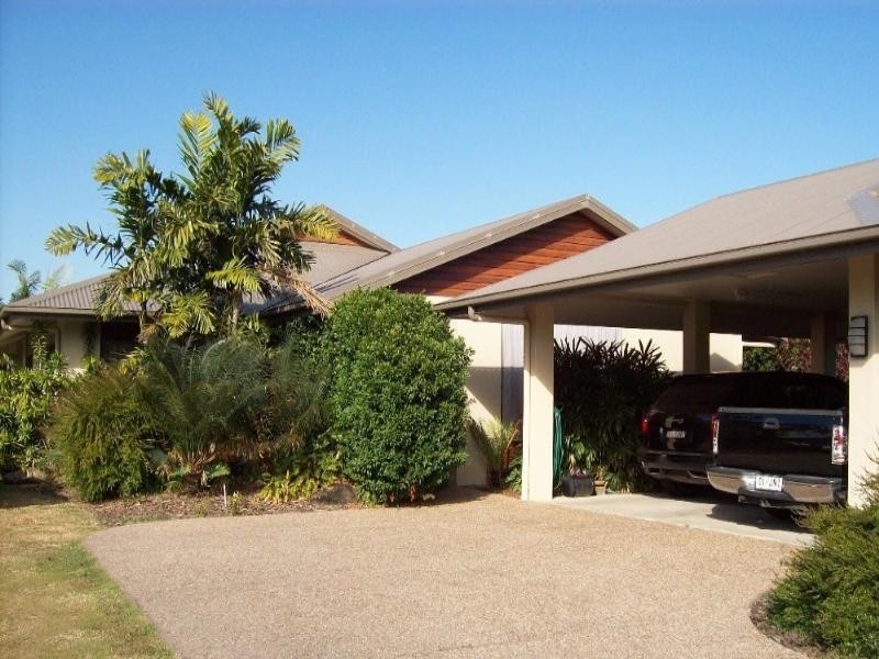 59 Spalla Drive, Proserpine QLD 4800