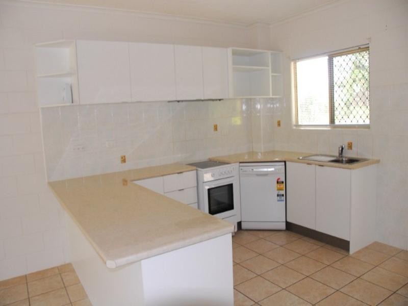 1/5 Border Drive, Cannonvale QLD 4802