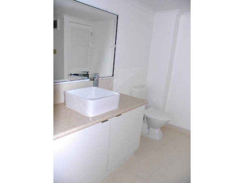 1/5 Border Drive, Cannonvale QLD 4802