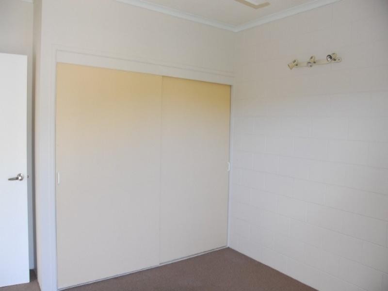 1/5 Border Drive, Cannonvale QLD 4802