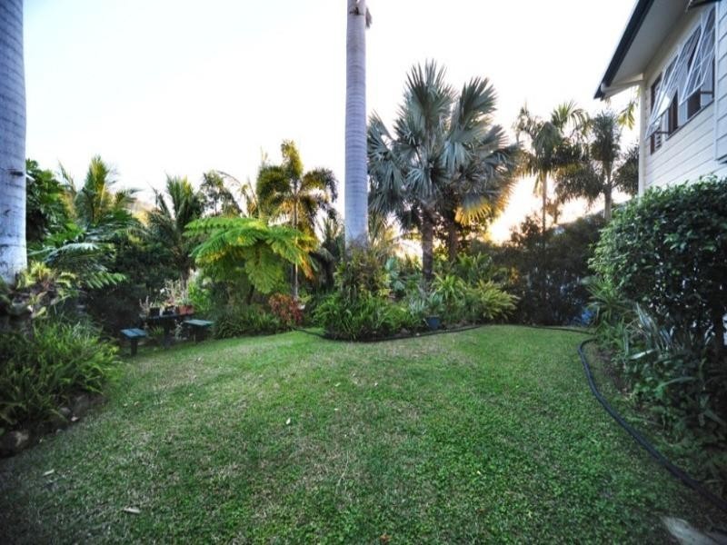 8 Gregory Court, Cannonvale QLD 4802
