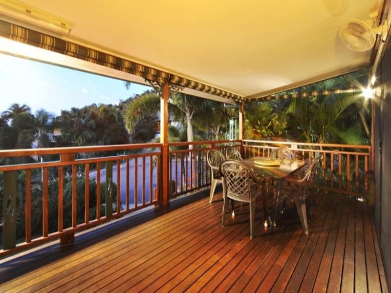 8 Gregory Court, Cannonvale QLD 4802