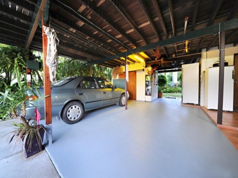 8 Gregory Court, Cannonvale QLD 4802