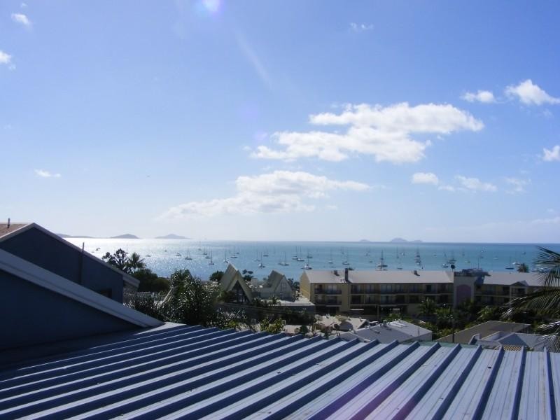 22/22a Golden Orchid Drive, Airlie Beach QLD 4802