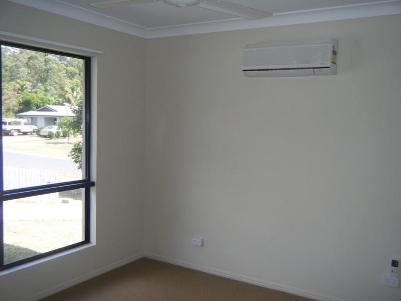 1/22 Banksia Court, Cannonvale QLD 4802