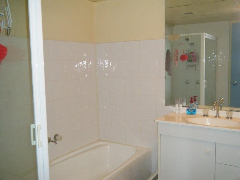 10/2 Eshelby Drive, Cannonvale QLD 4802