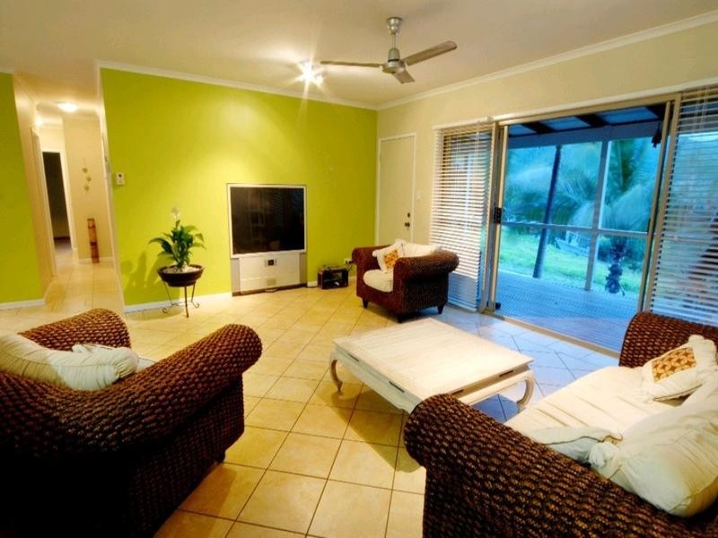 Cannonvale QLD 4802