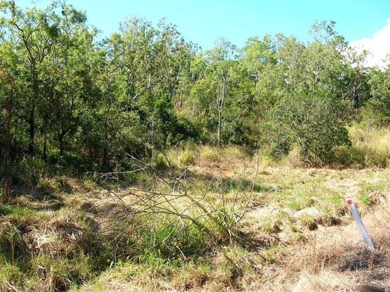 29 Parkland Drive, Cannonvale QLD 4802