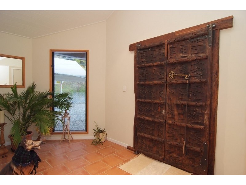 122 Orchid Drive, Cannonvale QLD 4802