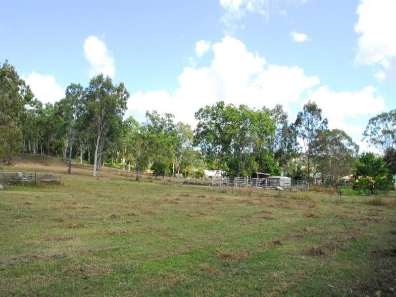 55 Valley Drive, Cannonvale QLD 4802