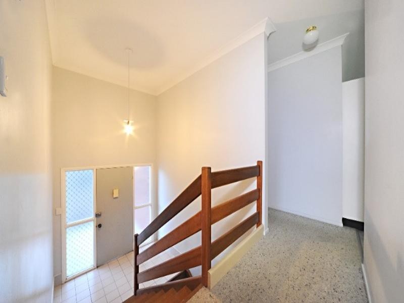 16 Manooka Drive, Cannonvale QLD 4802