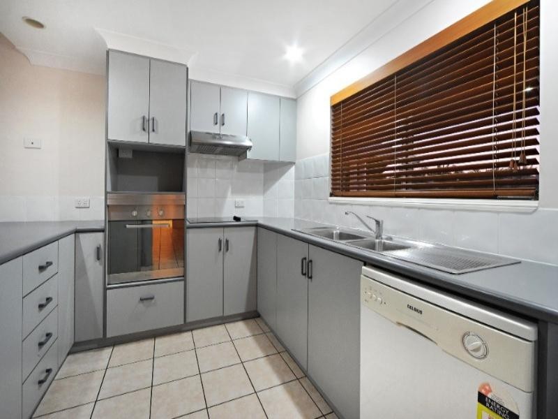 12/24 Pandanus Drive, Cannonvale QLD 4802