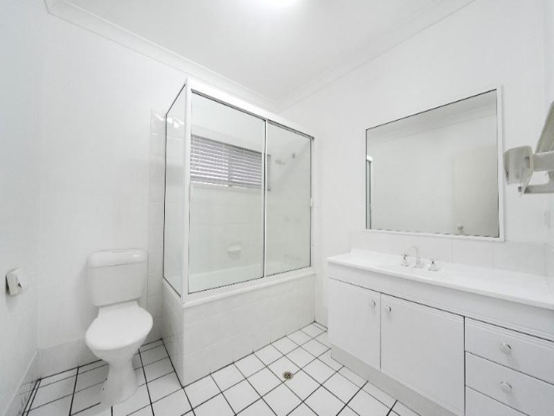 12/24 Pandanus Drive, Cannonvale QLD 4802