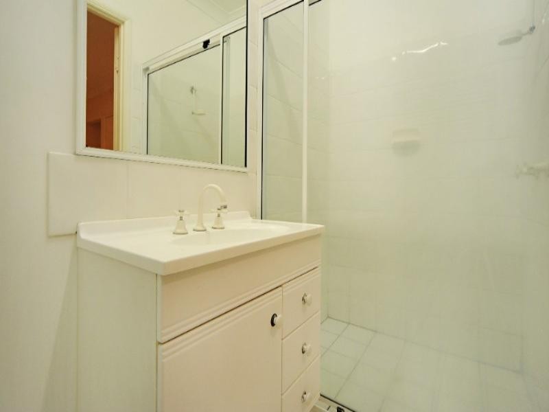 12/24 Pandanus Drive, Cannonvale QLD 4802