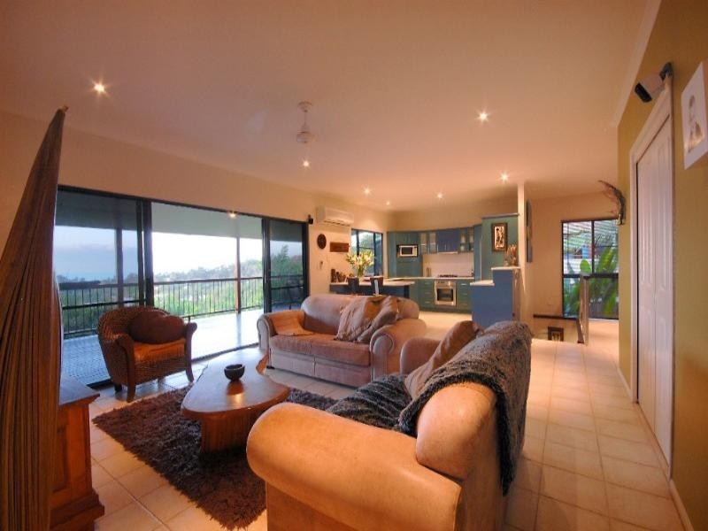 23 Country Road, Cannonvale QLD 4802