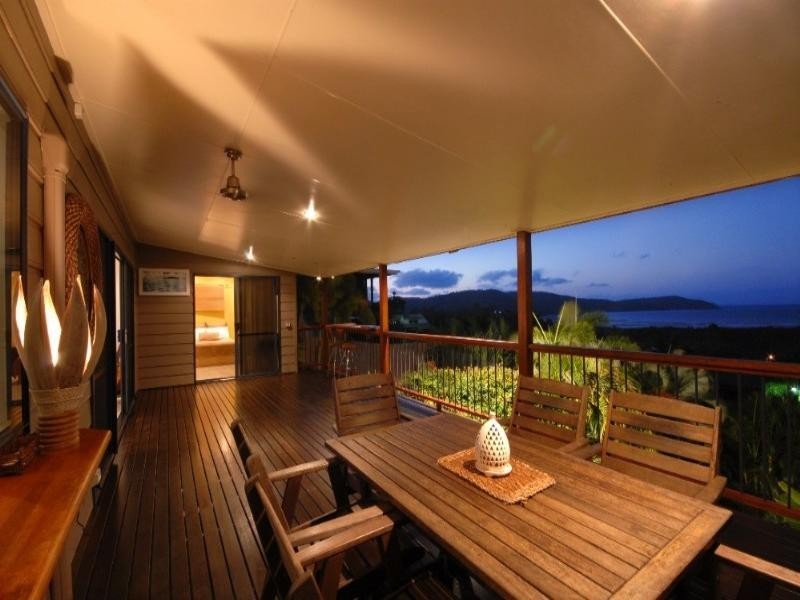 23 Country Road, Cannonvale QLD 4802