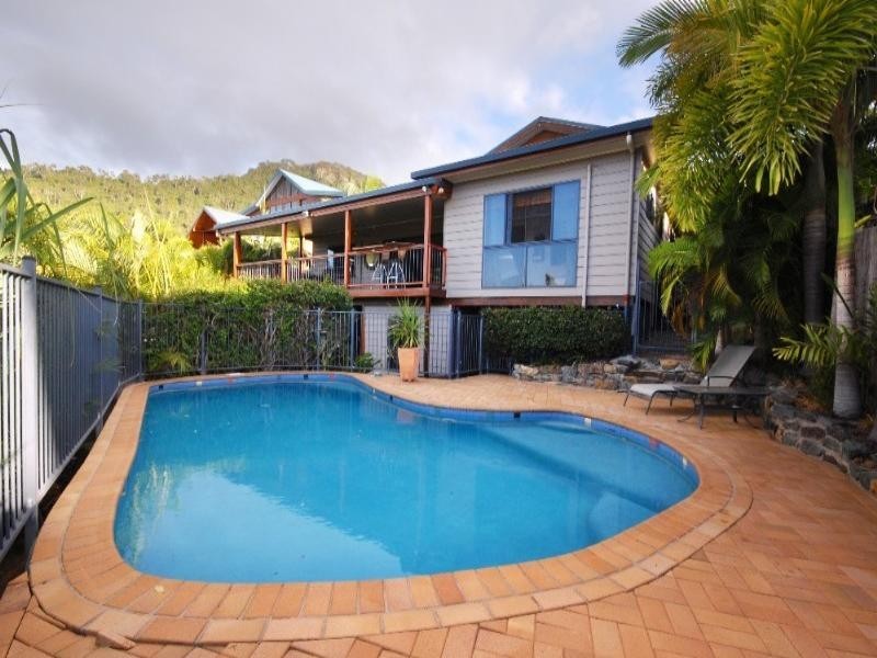 23 Country Road, Cannonvale QLD 4802