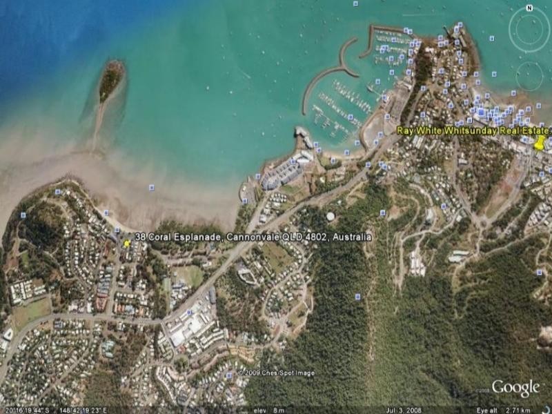 38 Coral Esplanade, Cannonvale QLD 4802