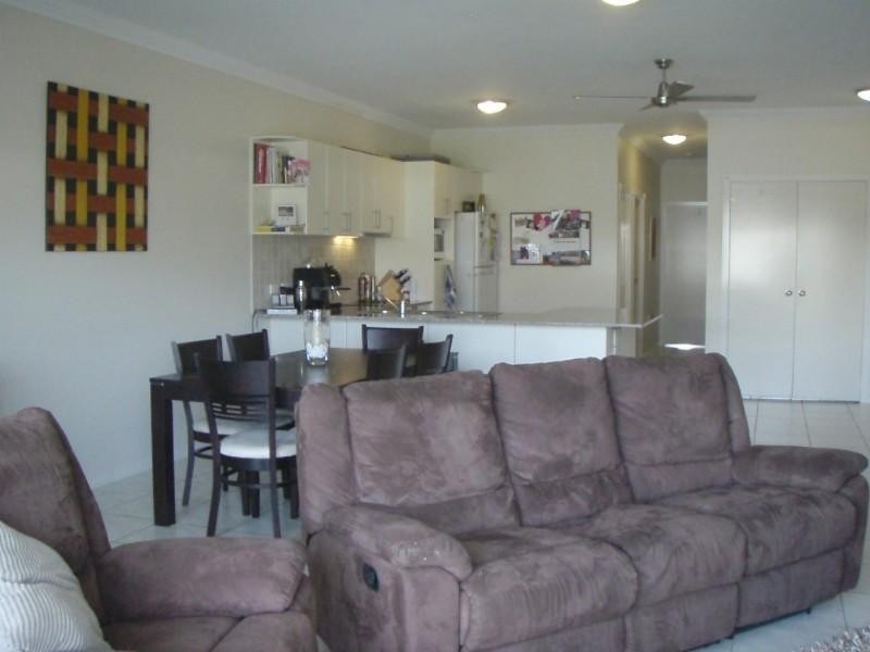 61/21 Shute Harbour Road, Cannonvale QLD 4802