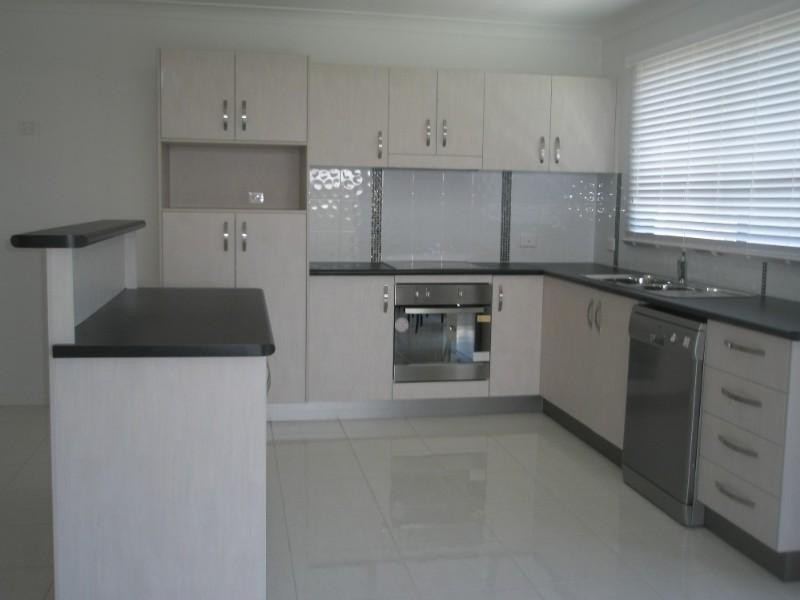 44 South Molle Boulevard, Cannonvale QLD 4802